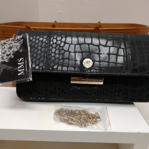 MMS Clutch Purse - Picture 4 of 5